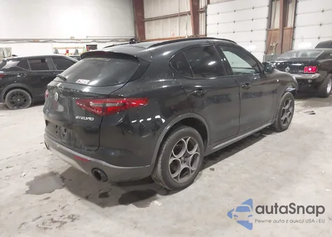 2023 Alfa Romeo Stelvio Ti Awd z USA, uszkodzony, nr VIN ZASPAKBNXP7D55024